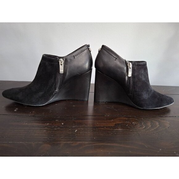 Vince Camuto Black Leather Kemper Pointed Toe Bootie/pre-owned, Sz. 7.5M - Picture 2 of 10